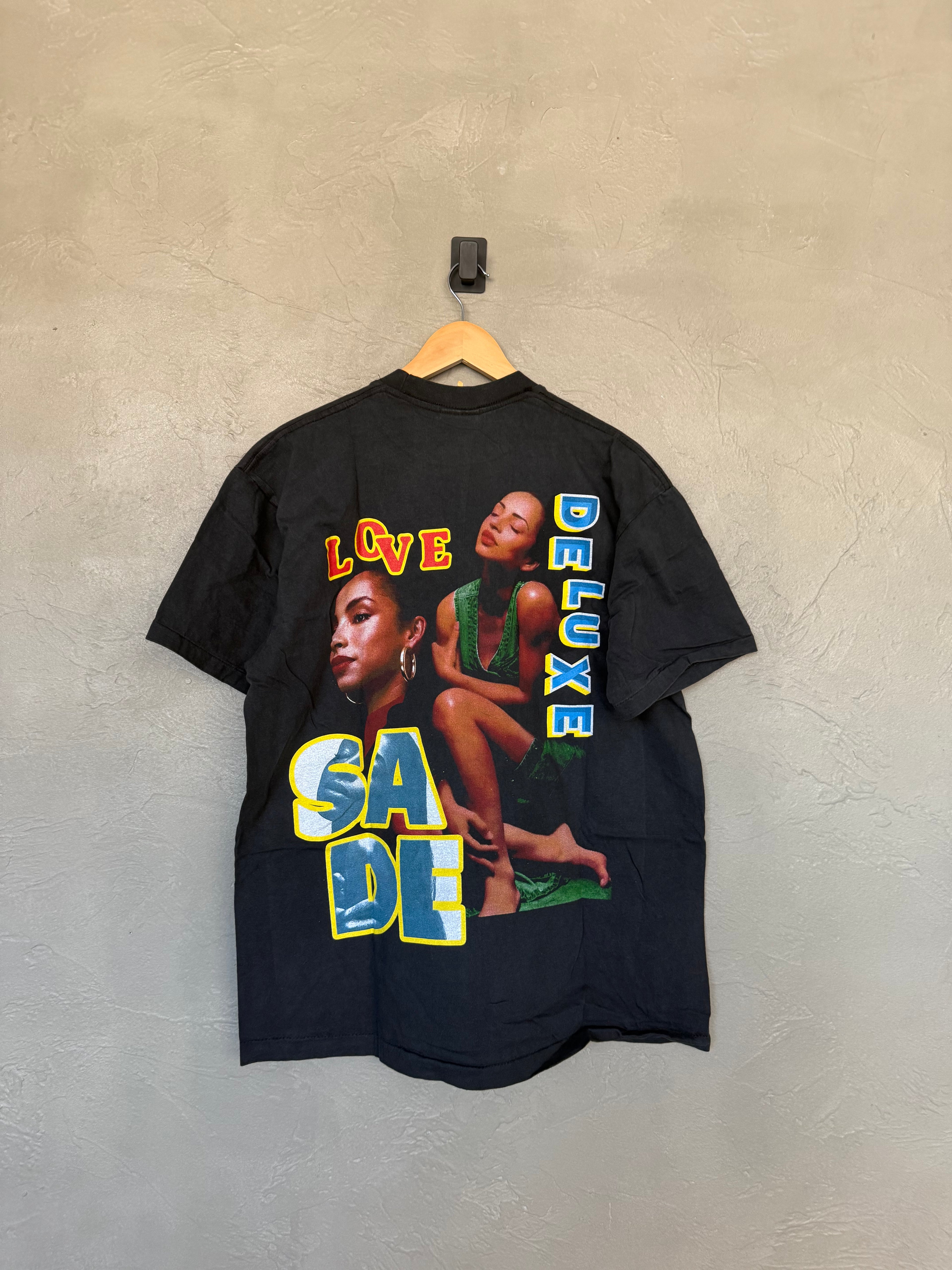Sade Tee