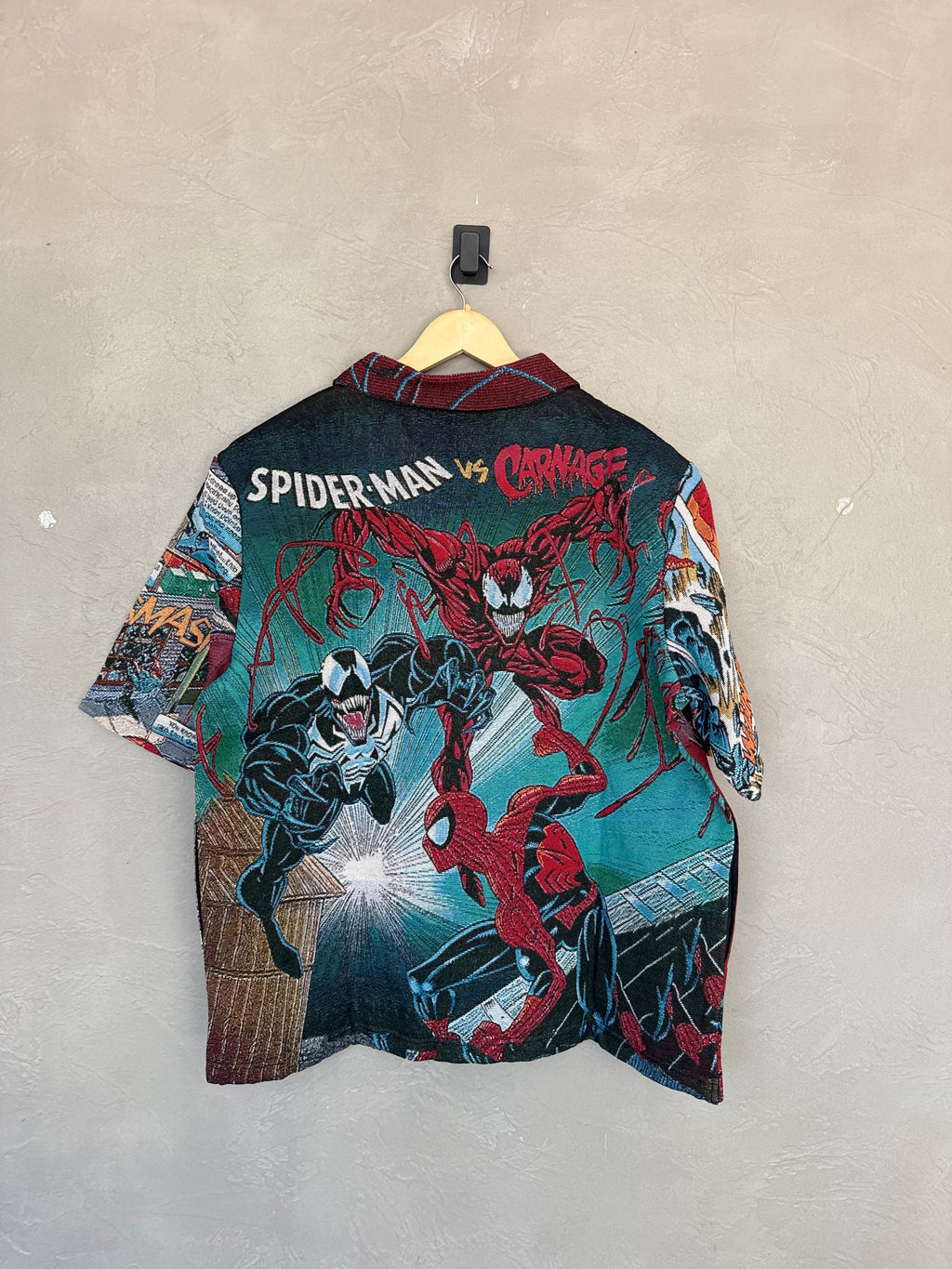 Spider-Man Carnage Venom Tapestry Shirt