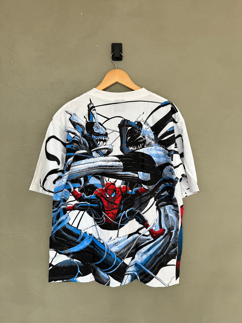 Spider-Man x Venom AOP